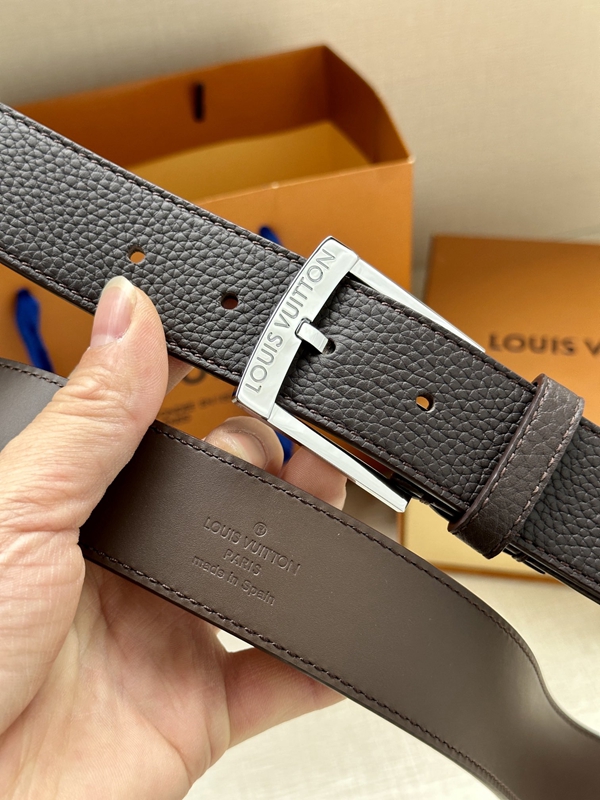 激安ルイヴィトンベルト背面デザイン